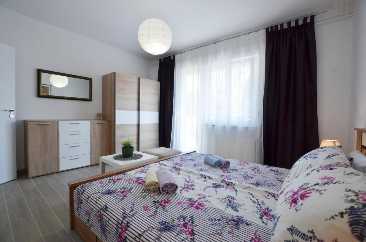 Katy Apartment روفينج المظهر الخارجي الصورة